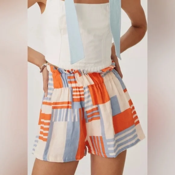 Faithfull the Brand Habana shorts in Ylang print 100% linen high elastic pull on - Picture 1 of 9